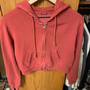 Pacsun red cropped sweatshirt!